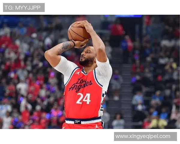 被喊MVP！鲍威尔：这是我生涯首次听到 当时专注罚球一开始有点懵