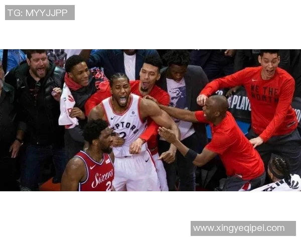 一剑封喉!美国男篮力克新星队,杜兰特、詹姆斯、伦纳德展现顶级巨星统治力